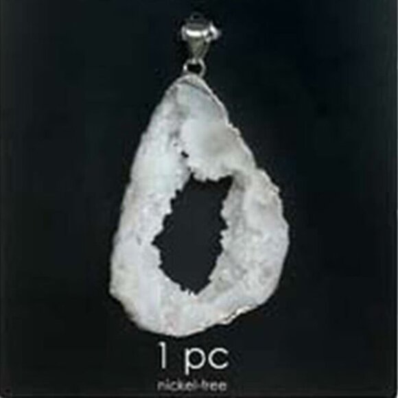 Hildie & Jo White Natural Druzy Fashion Pendant Silverplated Chain Necklace 18" - Picture 2 of 4